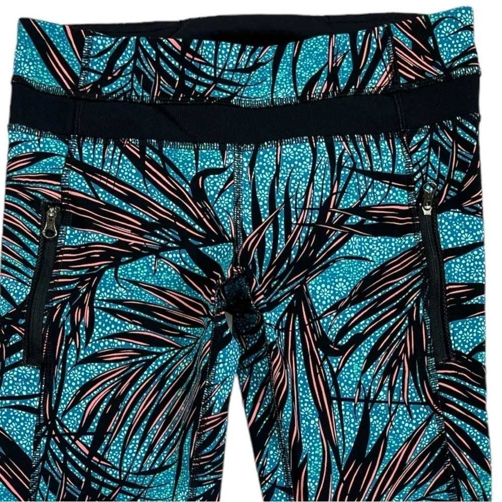 Lululemon Inspire Tight II size 6 in Palm Lace Tofino Teal Multi